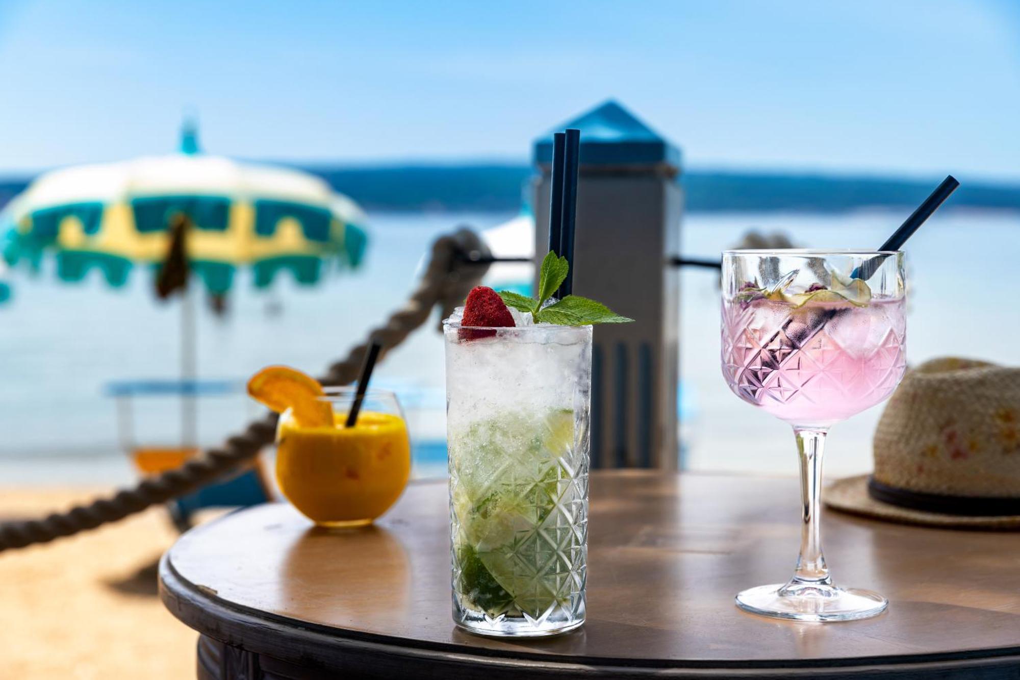 Hotel Kvarner Palace Криквеница Екстериор снимка